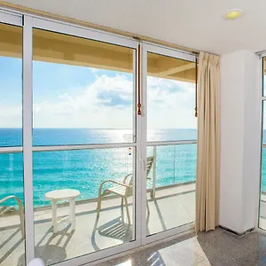 Stunning! 2 Bdrm Beach/oceanfront On Beach - Zone Cancun