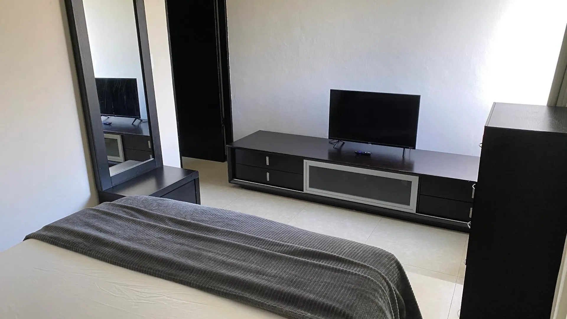 Condo In Ocean Front Resort Cancún