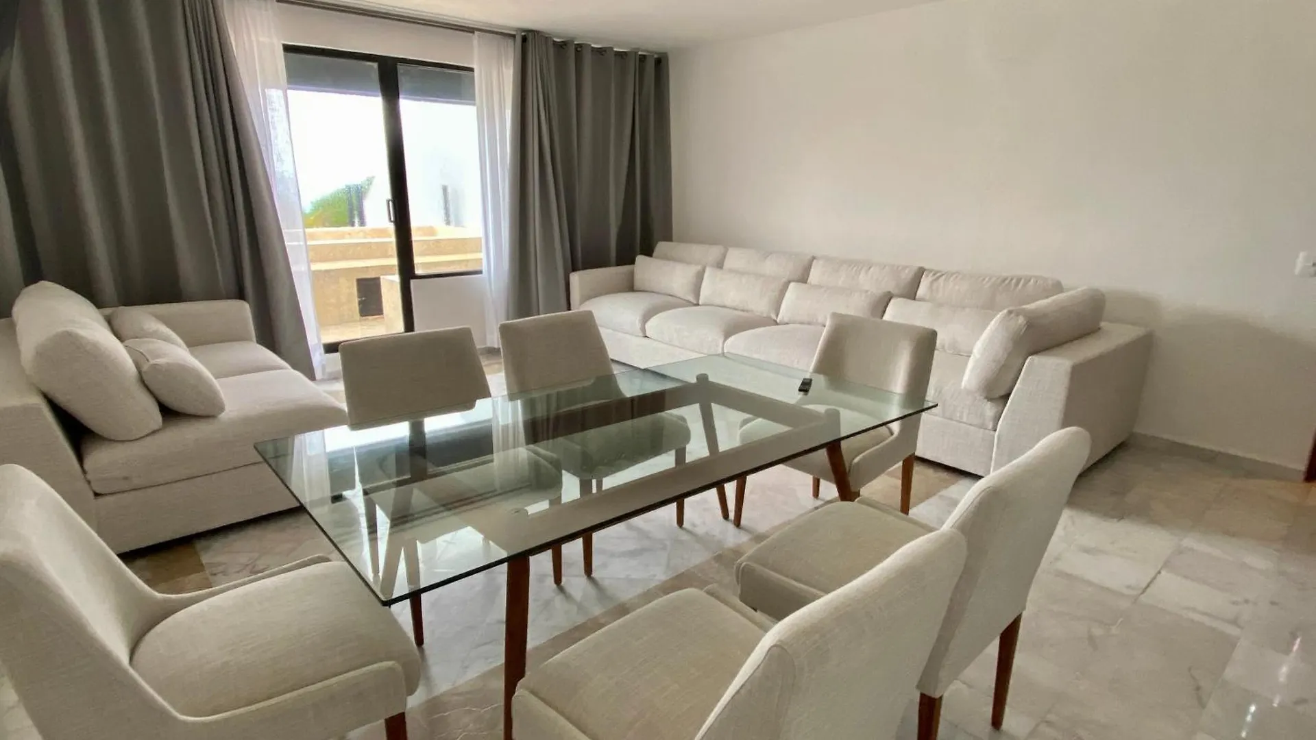 Condo In Ocean Front Resort Cancún Mexikó
